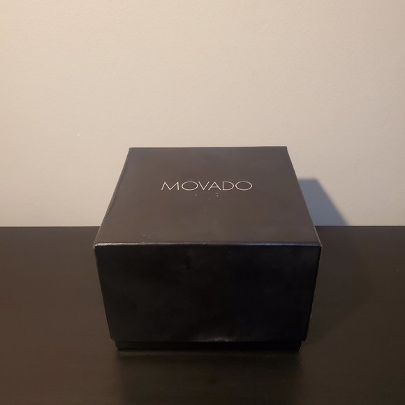 Movado LX Silver Dial Stainless Steel Men's Watch 0606627 - Picture 4 of 4